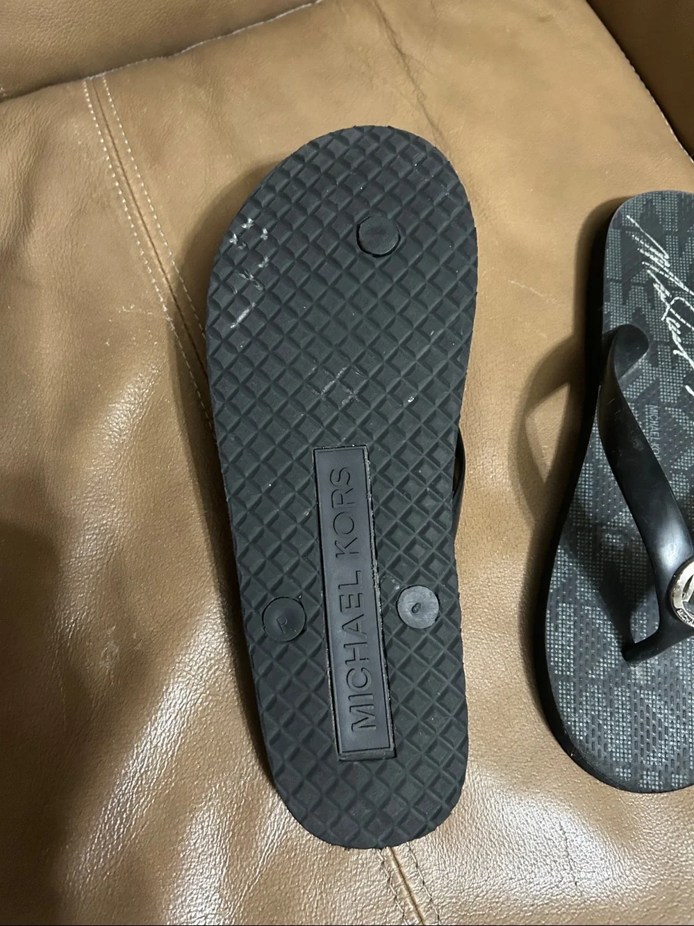 MK flip flops